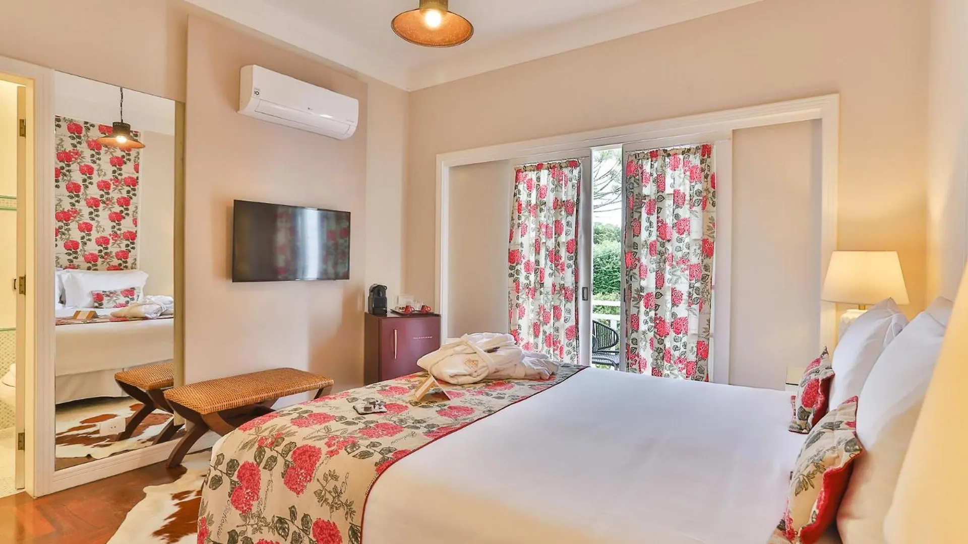 Secreto Boutique Hotel Кампус-ду-Жордау 5*,